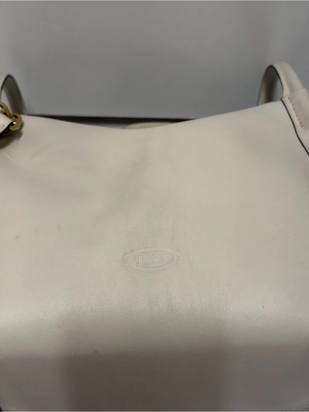 Tod’s Cream Leather Tote Bag - Designer Style